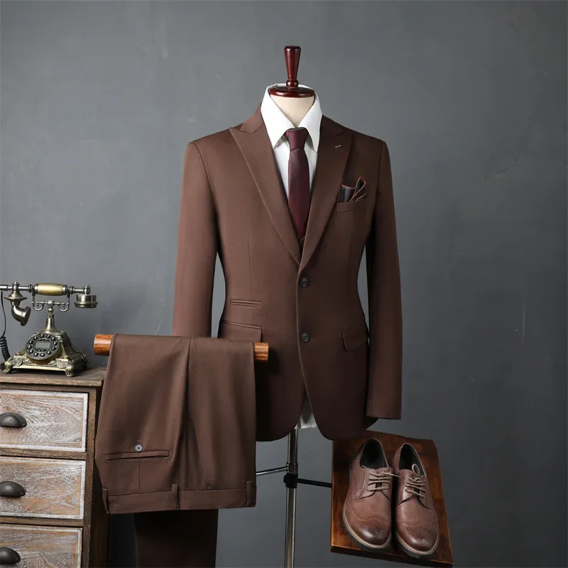 (53) Customized New Men's Wedding Suits and Formal Wear