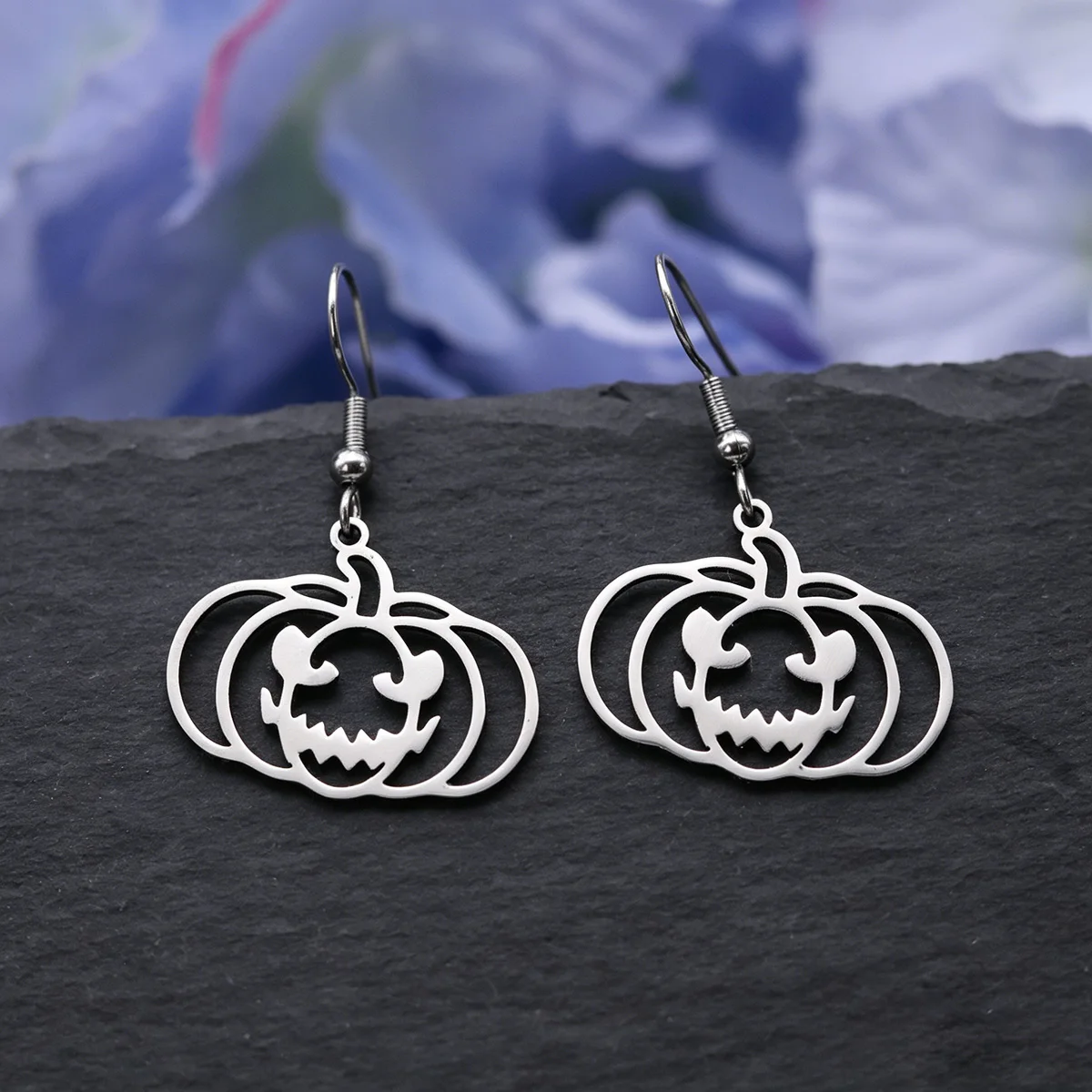 Gothic Hollow Pumpkin Dangle Earrings Stainless Steel Silver Halloween Jack O Lantern Ear Jewelry Wholesale for Girls Women
