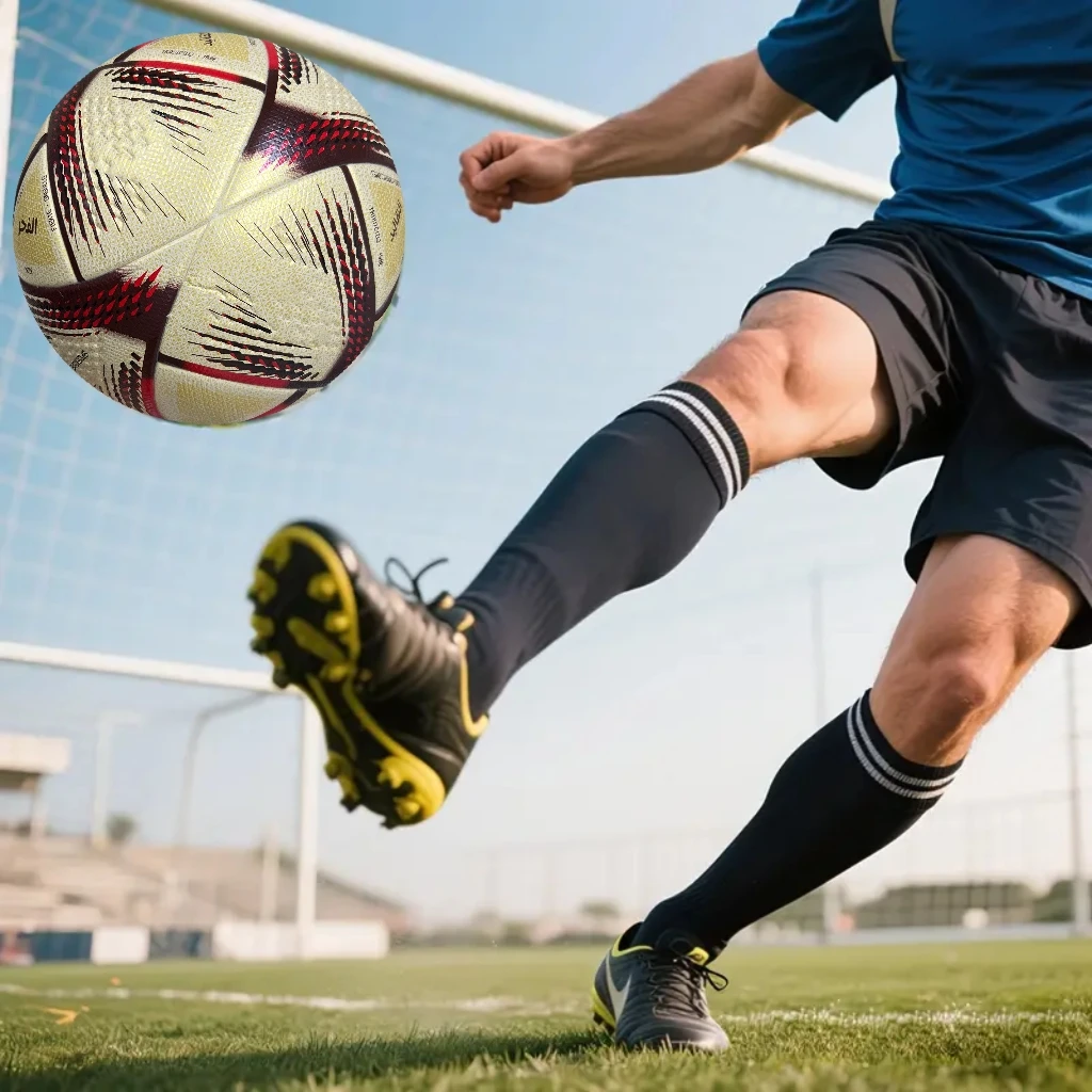 Bola de tamanho padrão 5, adequada para jogos ao ar livre adultos e adolescentes, futebol de couro sem costura pu, espuma de 4mm resistente ao desgaste, 1 peça