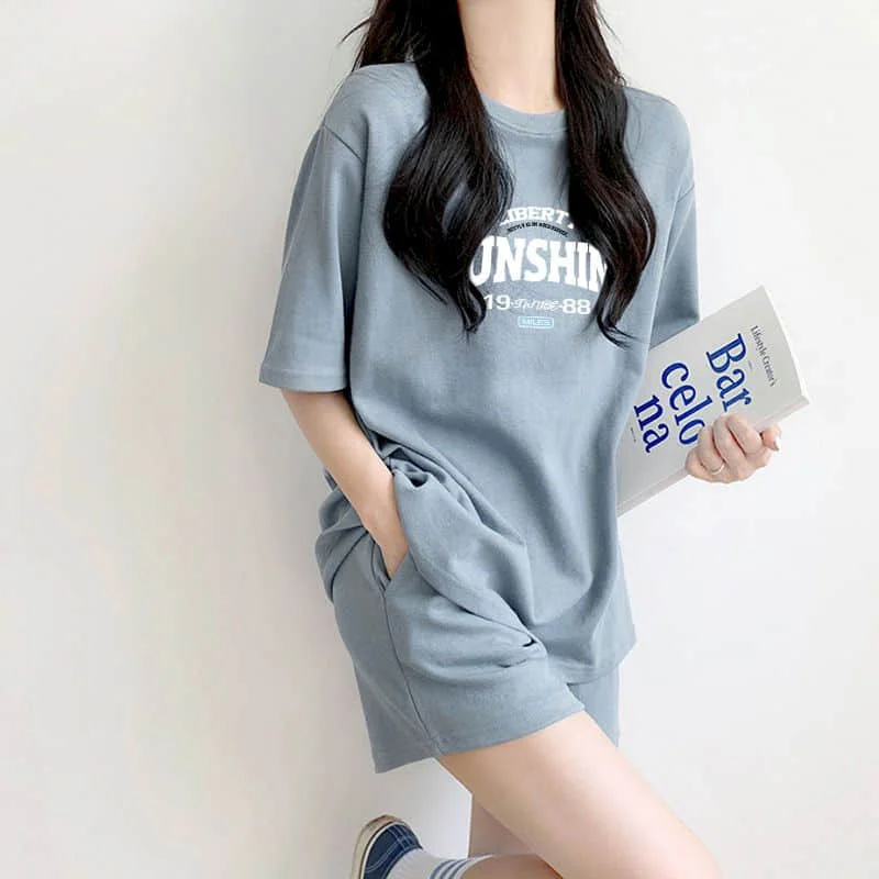 Sporty Shorts Set Loose Korean Style Casual Pants Sets Short Sleeve T-shirt 2 Piece Sets Women Outfits Summer Sportswear Suits