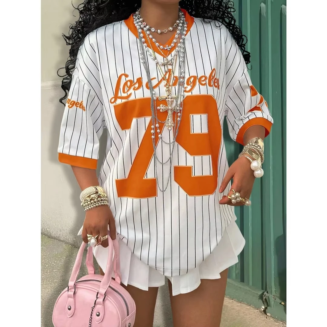2026 Sommer Neu Los Angeles 79 Print Streifen T-Shirt für Damen V-Ausschnitt Kurzarm Sport Fußballtrikot Y2K Locker Übergroßes Oberteil – Detail 12