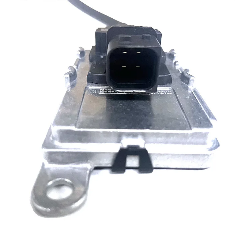 Applicable To Cummins 5WK96752C 4326868 24V Sensor, Automotive Exhaust Monitoring Sensor