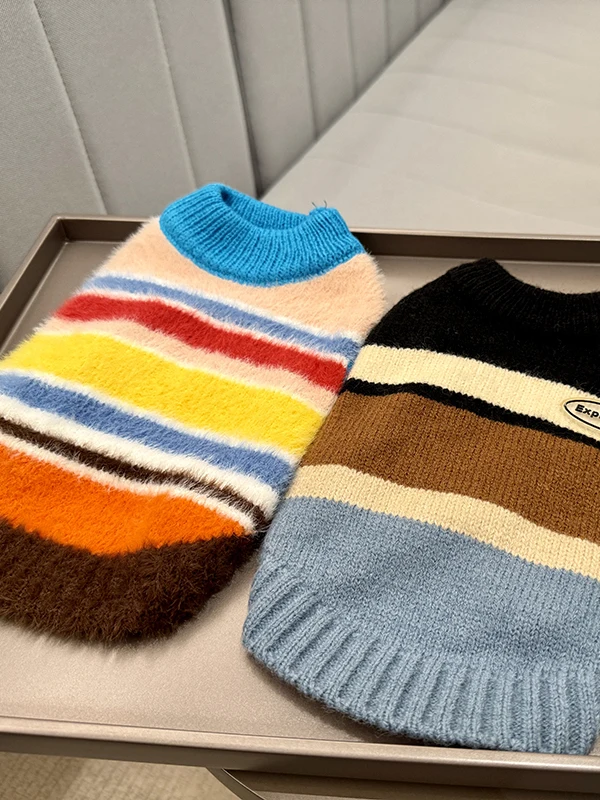 

Теплый полосатый свитер для собак: бишон, тедди, шнауцер, пони, померанский шпиц, йоркширский терьер. Милая одежда для питомцев на осень-зиму, для прогулок на улице.