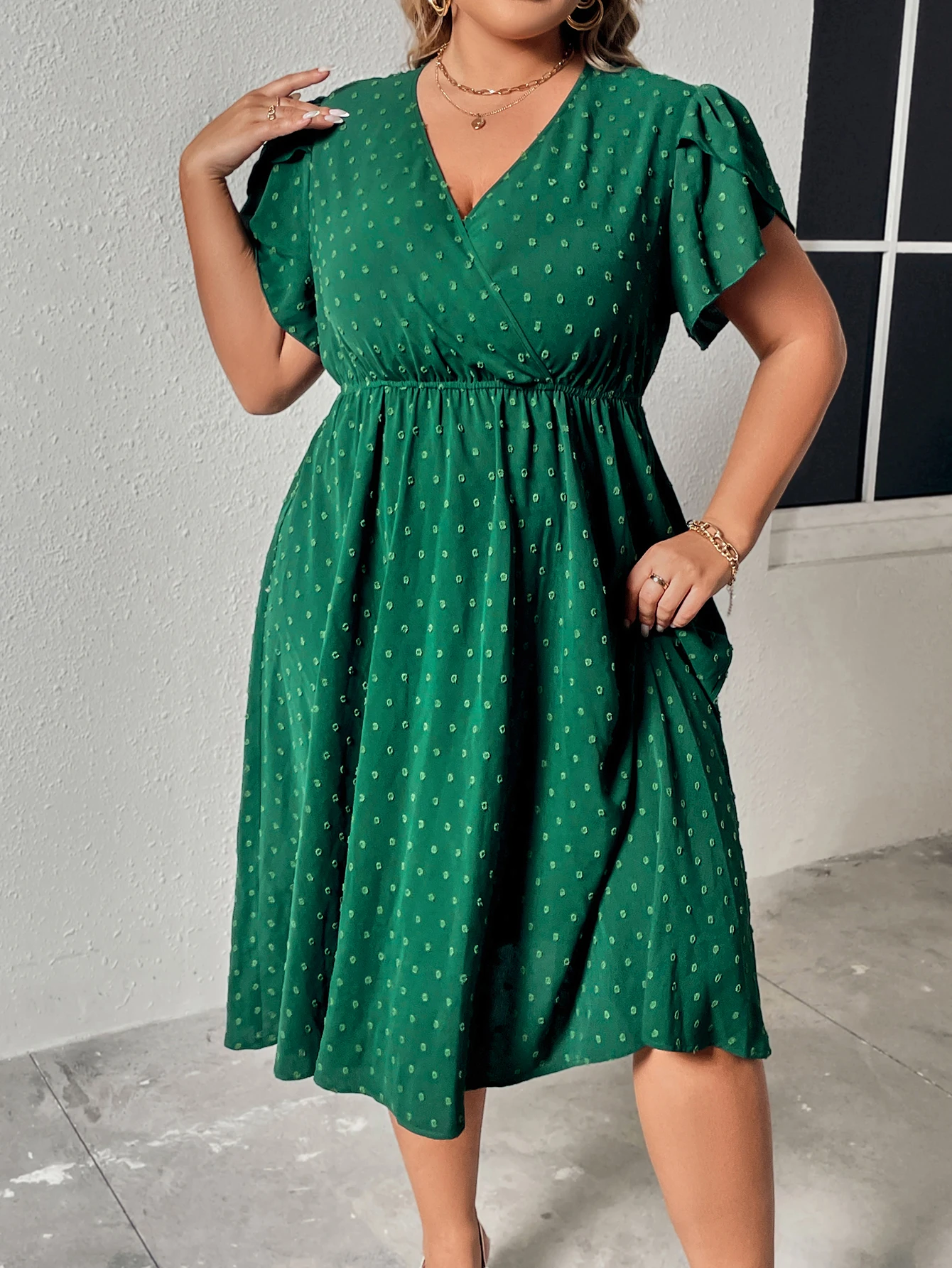 Plus Size Surplice Neck Swiss Dot A-Line Dress Women Vacation Casual Summer Boho Elastic Waist Large Size Elegant Midi Dresses