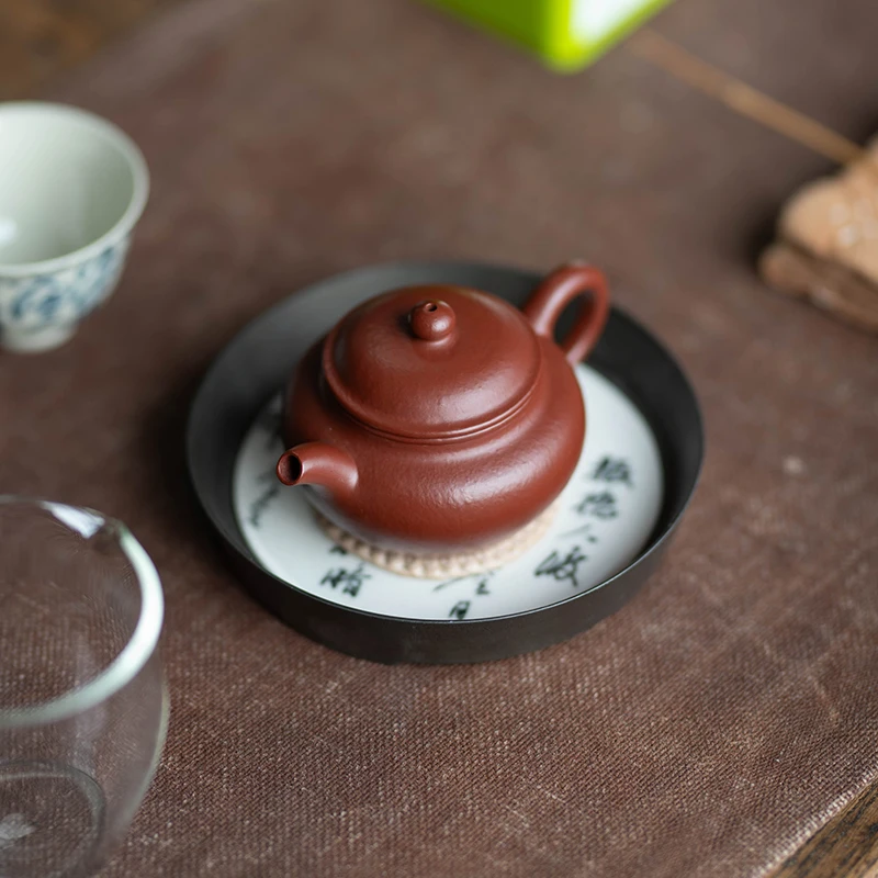 

Исинский горшок Zisha, маленькая угольная печь Dahongpao, грушевидная кожа, грязь из киновари, настоящая парчовая барабанная кастрюля ручной работы, грушевой горшок 90CC Wu Cheng
