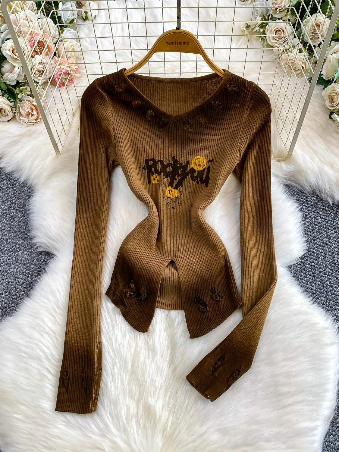 

Вязаный топ с v-образным вырезом в американском стиле ретро, женский осенне-зимний облегающий свитер с дырками и буквенным узором, длинный свек