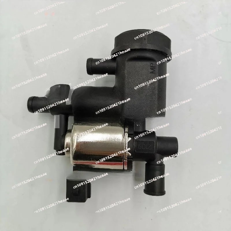 Suitable for small displacement external pump integrated electronic fuel injection motorcycle
