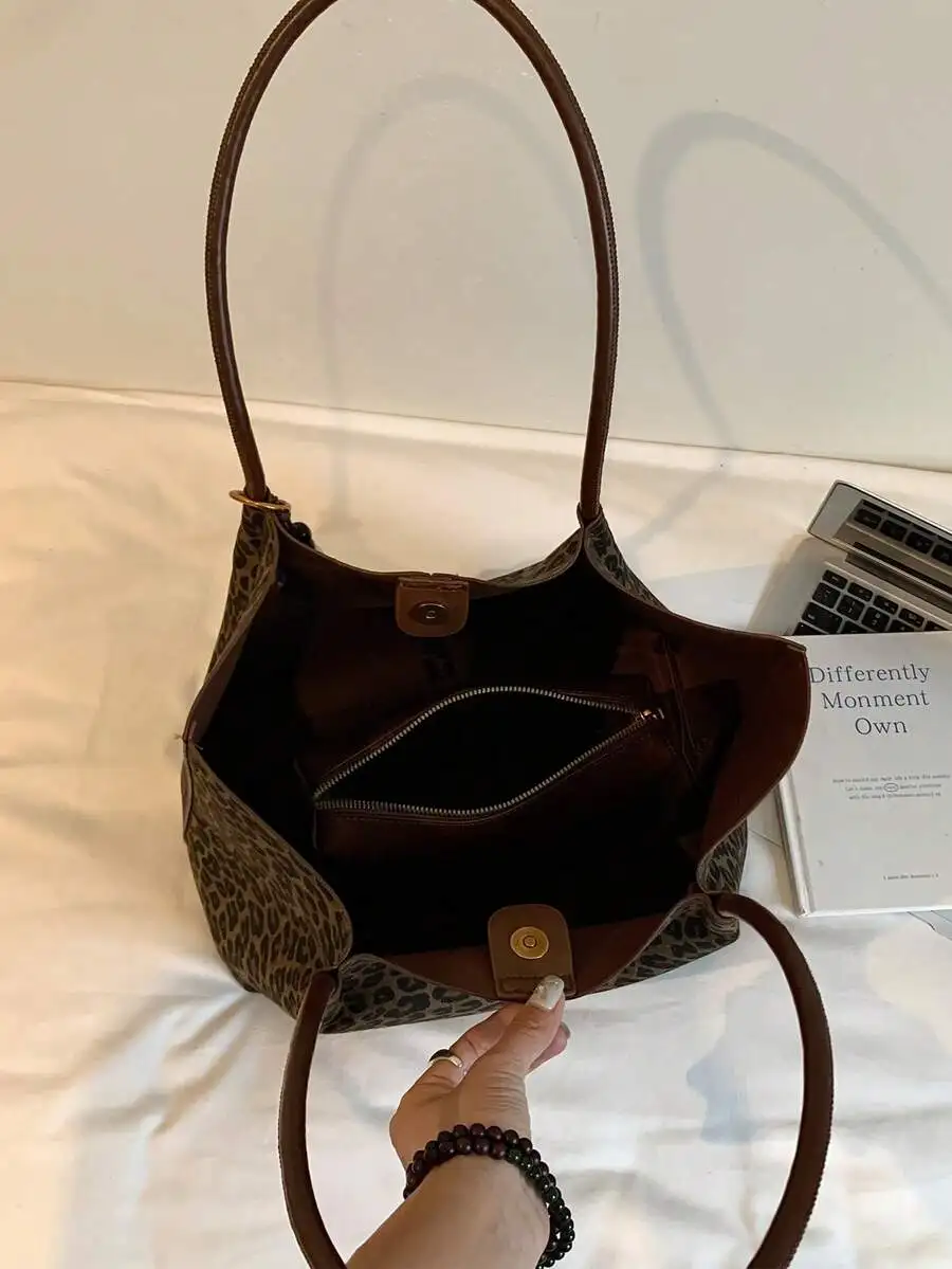 Vintage Leopard Print Large Capacity Tote Bag, Dark Brown Hand-Carved Wooden Bead Pendant, Casual Commute Women's Shoulder Bag
