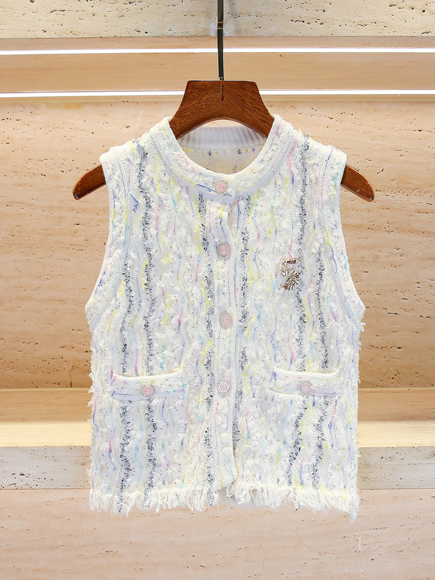 

Элитный женский вязаный кардиган-жилет с бахромой, осень 2025, для повседневной носки, стандартный крой, средней мягкости