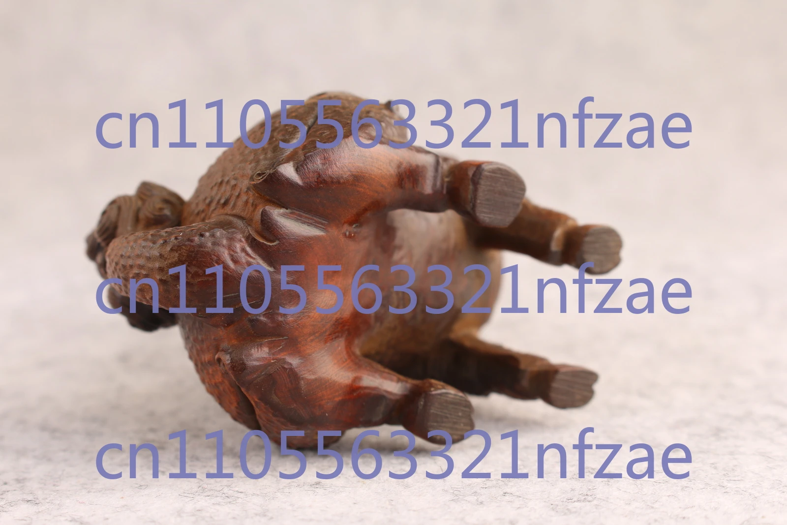 Netsuke الصينية خشب البقس اليدوى مقعد كيرين تمثال الشاي الحيوانات الأليفة فنغشوي آرت ديكو