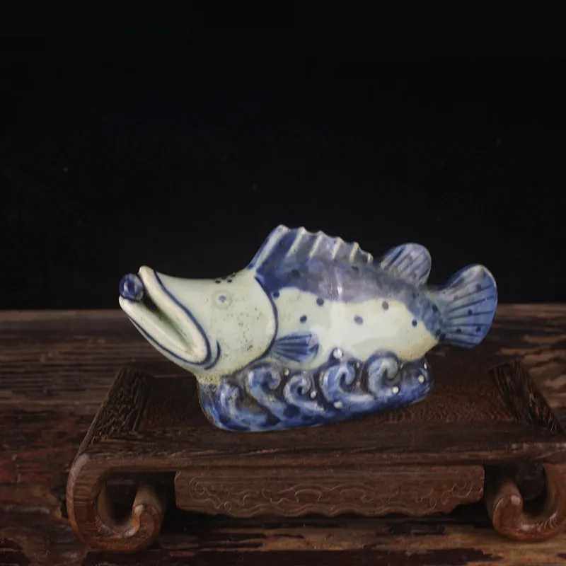 Jingdezhen Ceramic Koi Fish Pen Holder - Classical Wealth Attracting Ornament, Home Study Desktop Decor