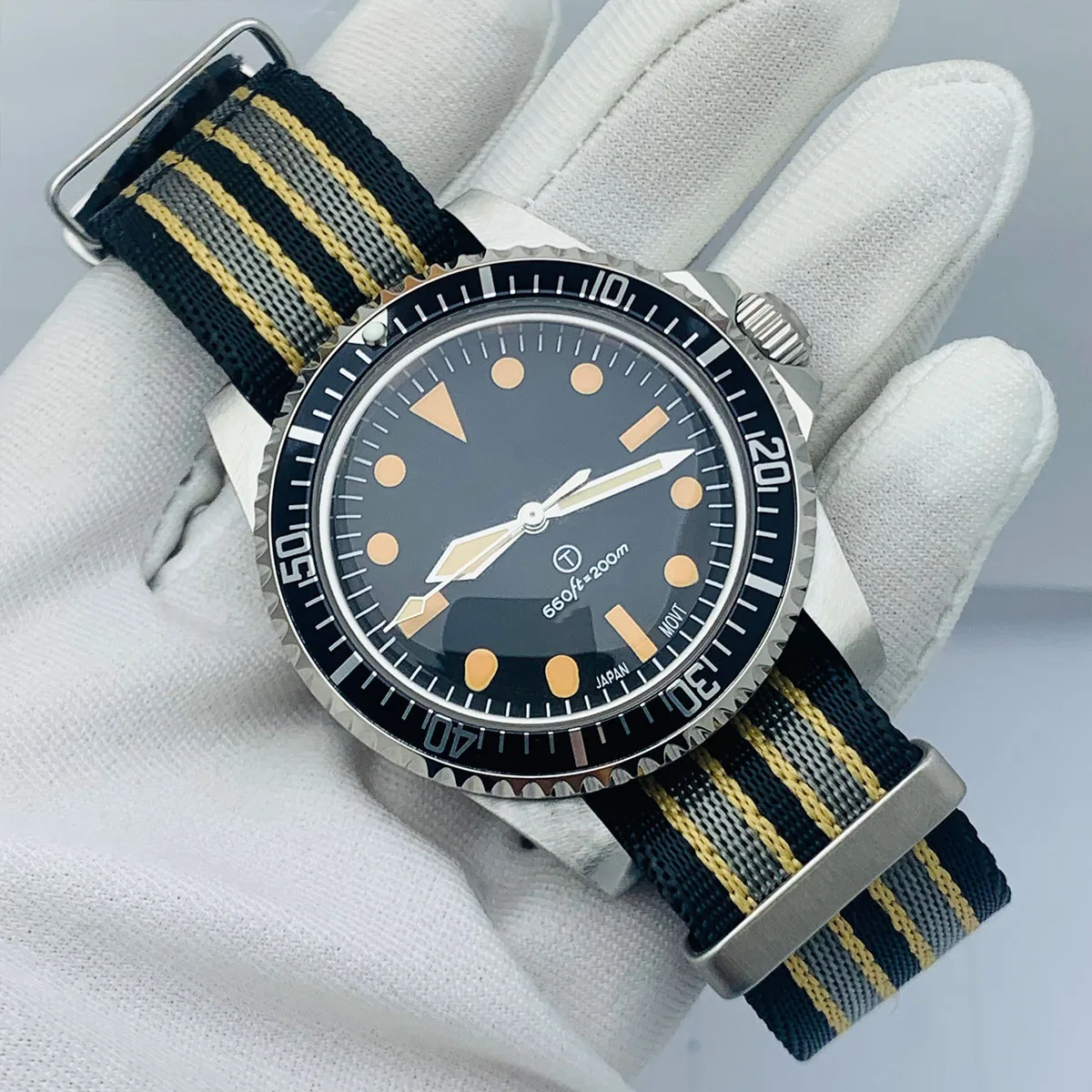 39.5mm sapphire crystal or Acrylic glass Diver Retro watch Men Watch nh35/36 Movement Vintage Watches