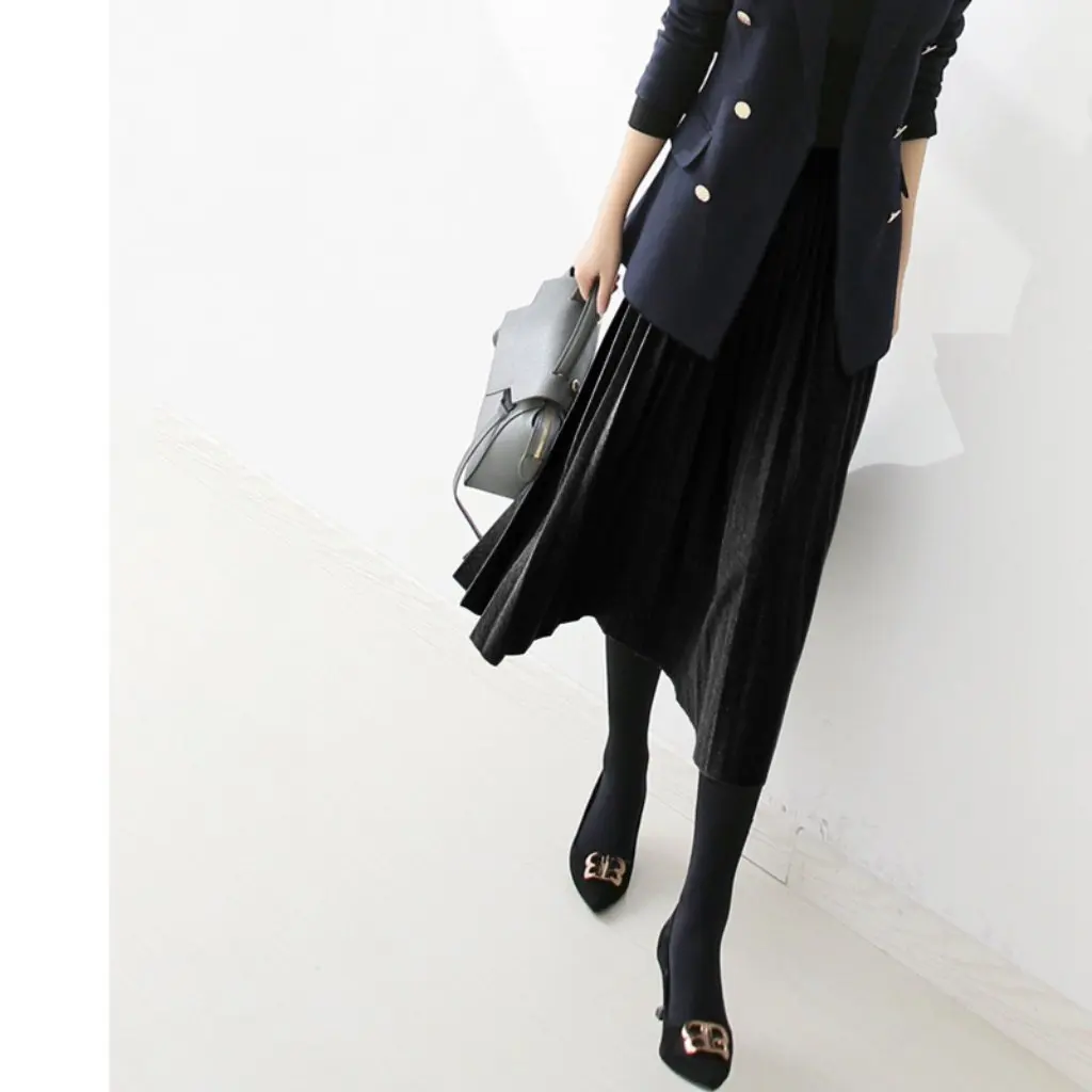 

Elegant Japanese Style Women's Pleated Skirt High Waist Slim Knitted Commuter Clothing for Autumn Winter Versatile Fashion