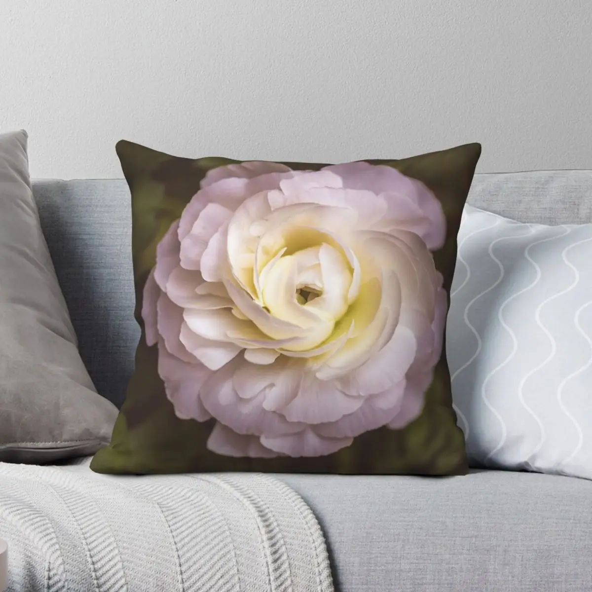 

Buttercup Ranunculus Square Pillowcase Polyester Linen Velvet Printed Zip Decor Pillow Case Sofa Seater Cushion Cover
