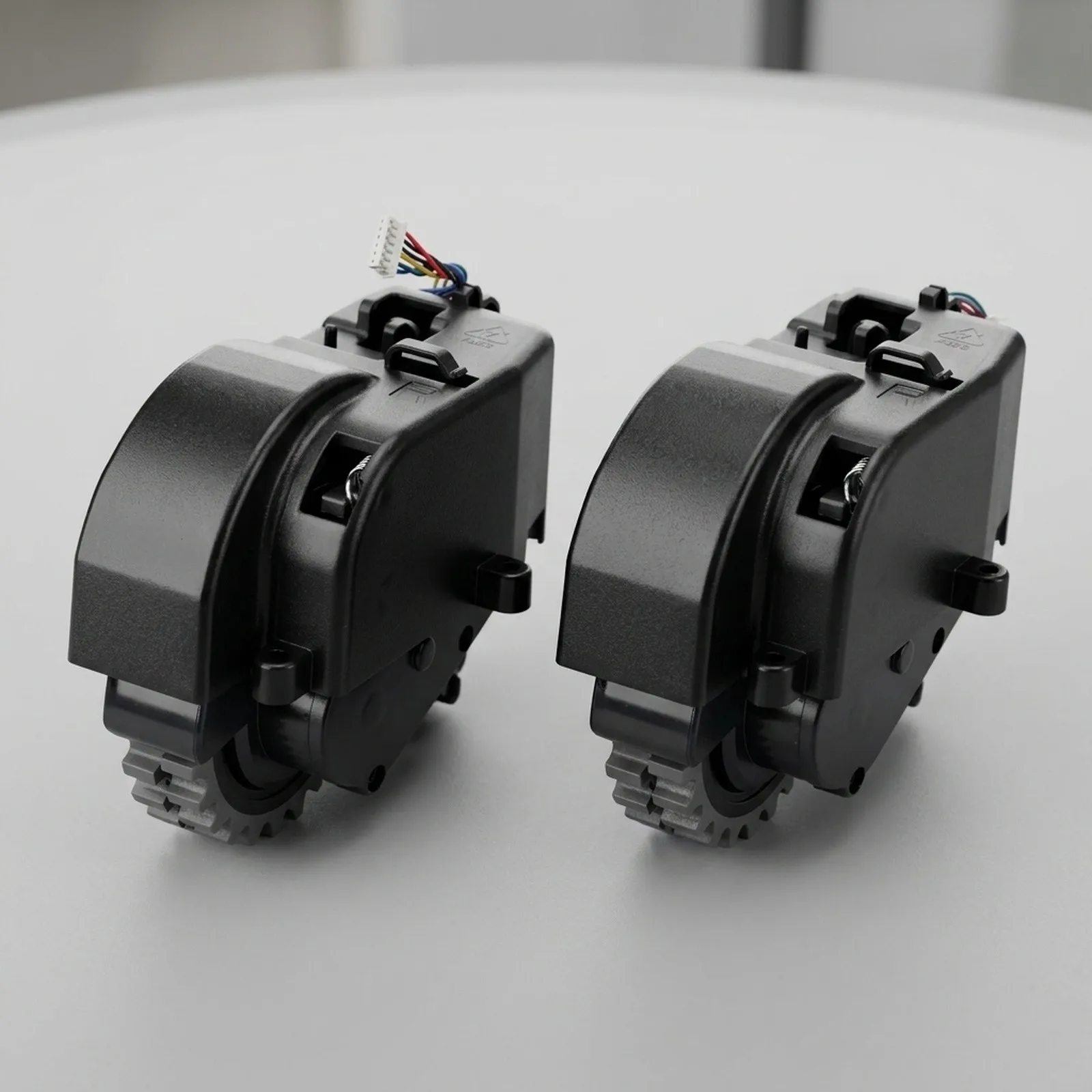 10002816 Drive Wheel Module Drive Wheel For DEEBOT 600.601.605 Replacement Parts Right Left for durable For Ecovacs