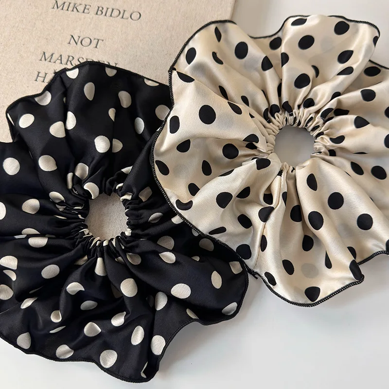 Thumbnail 2 - #29 Cheap Scrunchie Hair Ties Worth Buying