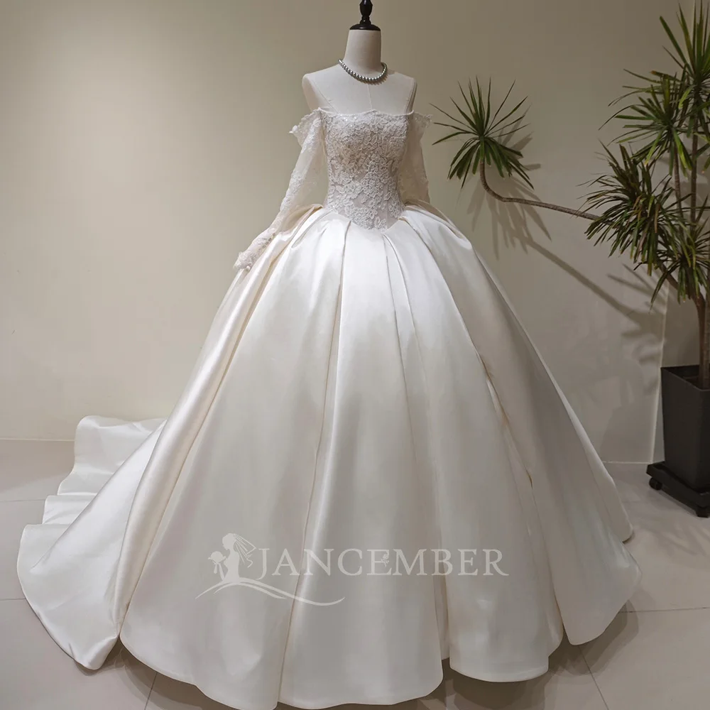 Factory Stylish Wedding Dresses For Women 2026 Ball Gown Lace Customized Court Train Backless Long Sleeves robe de mariée