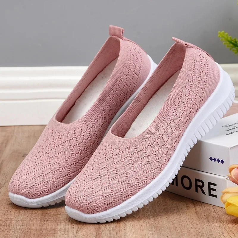 Summer Comfortable Plus Size Ladies Mesh BreathableSports  Socks Ladie Light Casual Sports Shoes Flat Ladies Loafers