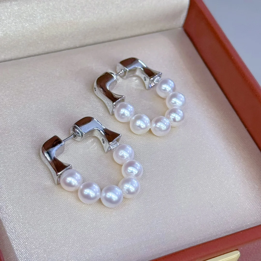Hengsheng 5-6mm Near Round Freshwater Cultured Pearl Earrings for Women U Shape Stud Earrings