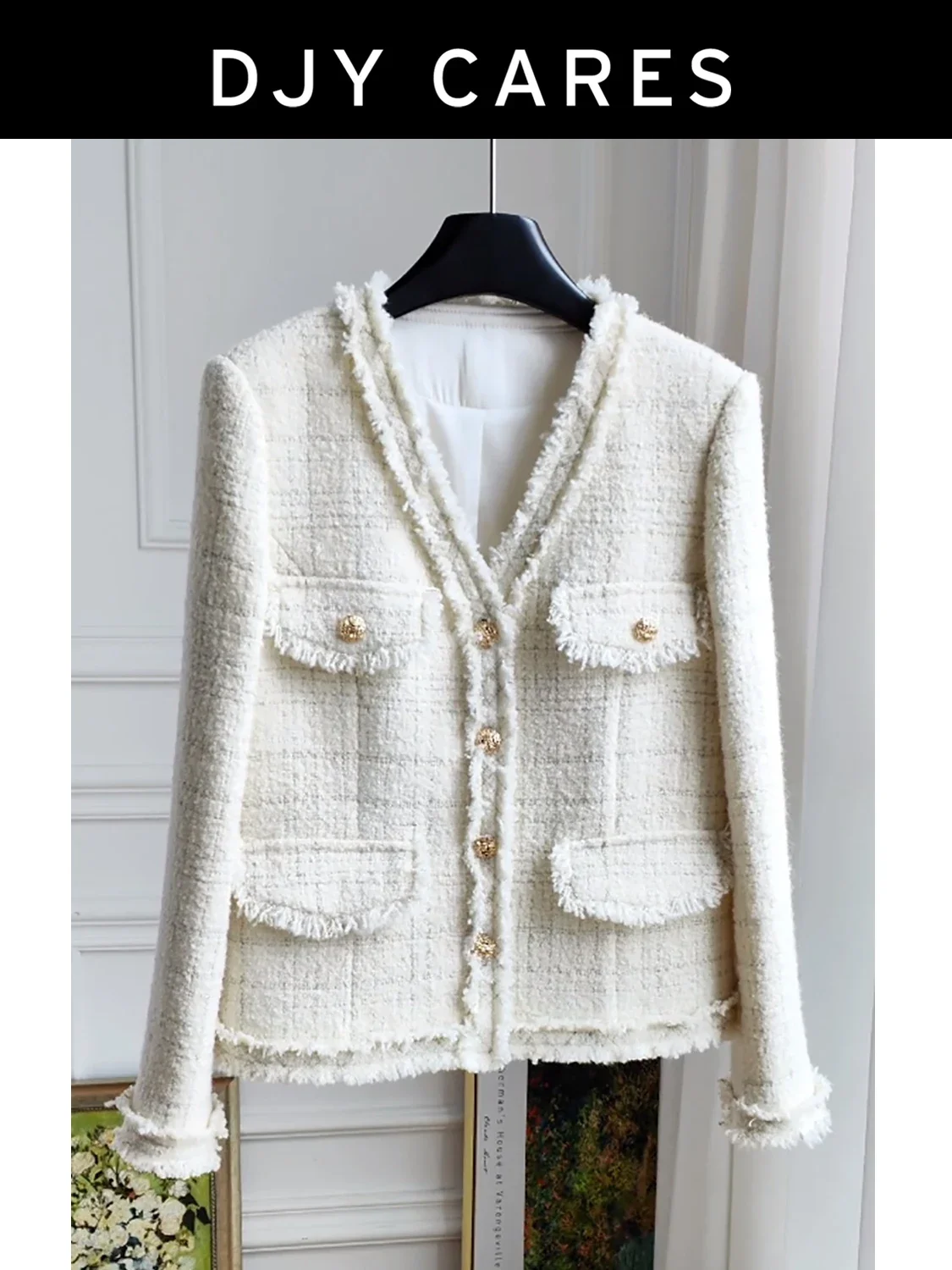 

New Bold woolen heavy silver wire V-neck jacket with tassel edge white top