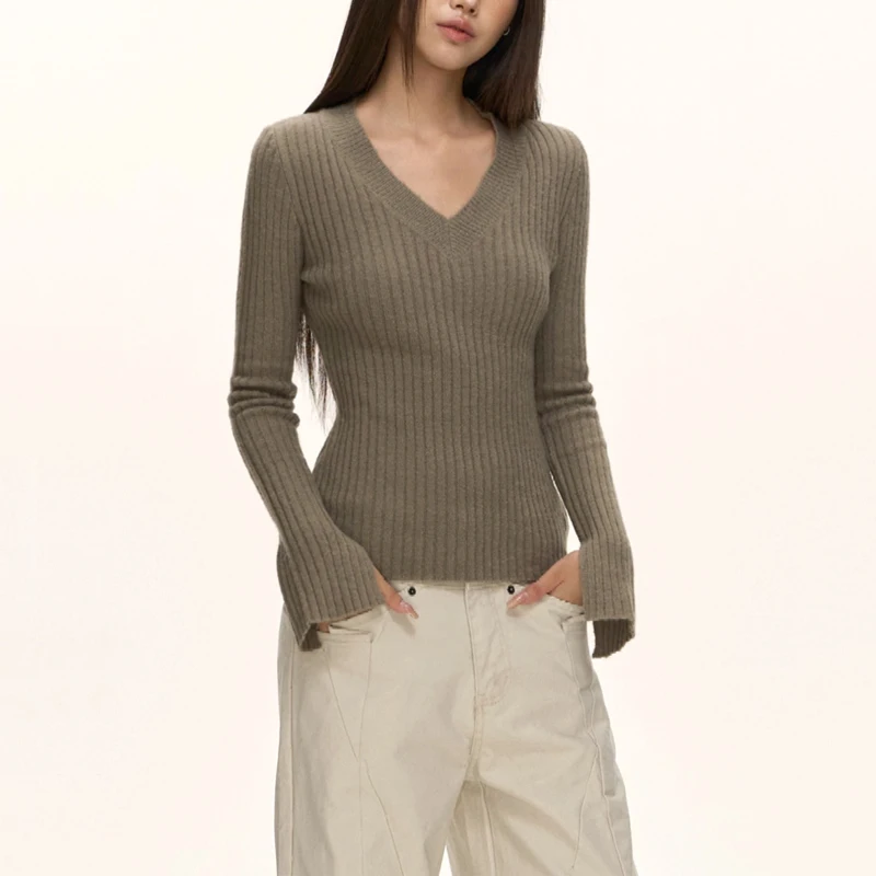 

Women's Ribbed V Neck Jumper With Split Sleeve