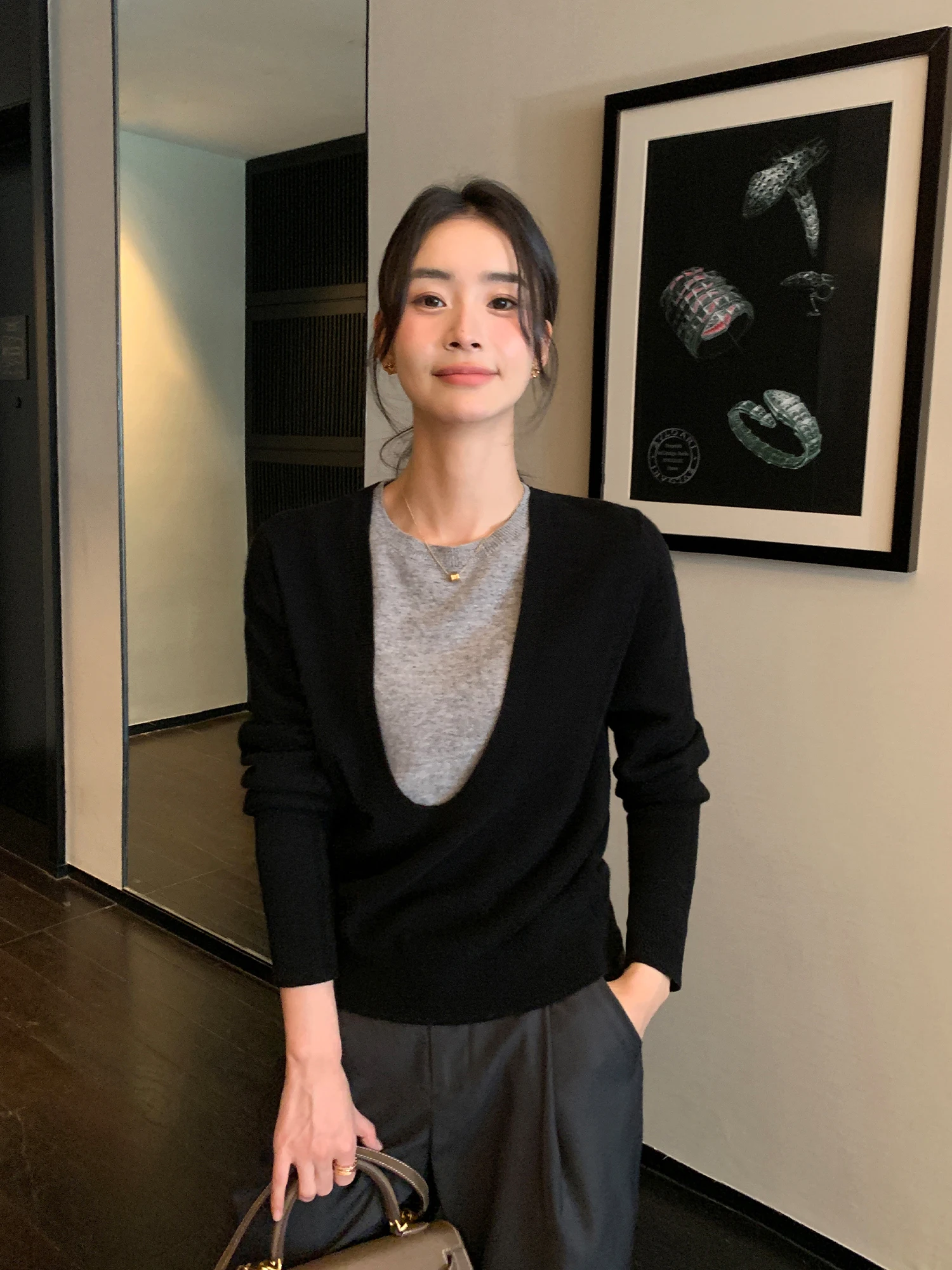 

Slimming Effect 00% Wool Loose Knitted Sweater Women's Spring Autumn Large U-Ne Design Casual Sle Casual Faion