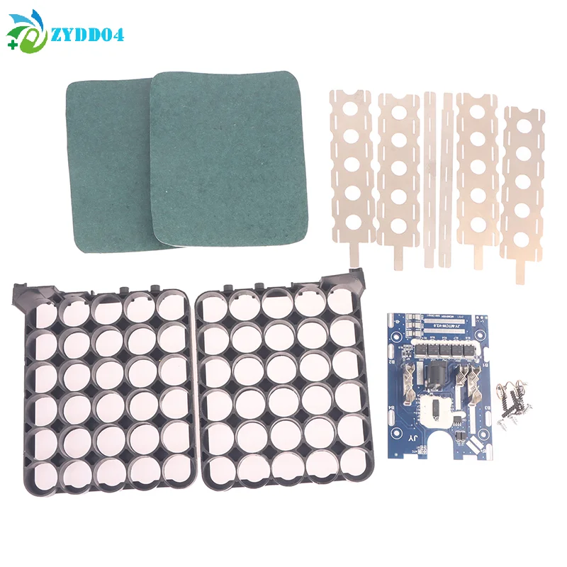 

● Корпус для литиевых аккумуляторов 18650 на 30 ячеек с платой защиты и зарядки (PCB) для литий-ионных батарей