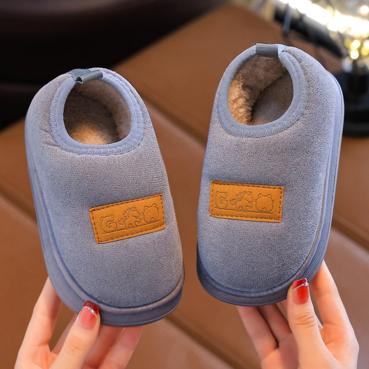 Boys & Girls House Shoes, Kids Winter Student Simple Casual Comfortable Indoor Home Furry Shoes