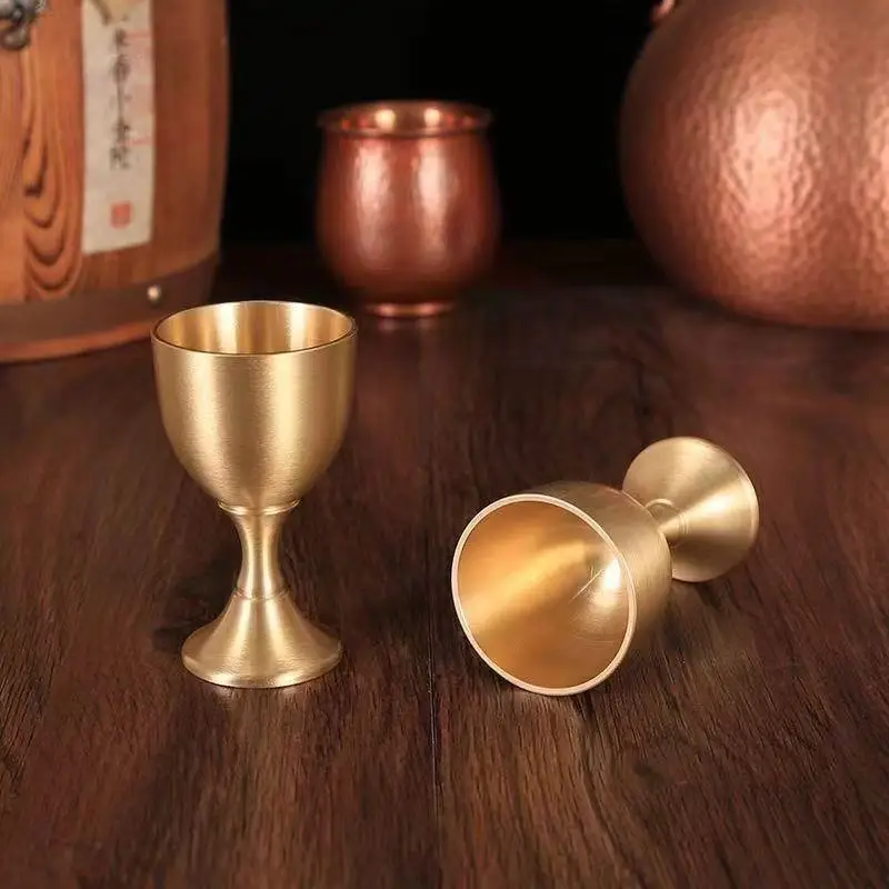 Pure Brass Shot Cup Home Office Ornaments Retro European Style Wedding Decorations Goblet Vintage Ancestors Offering Cups Statue
