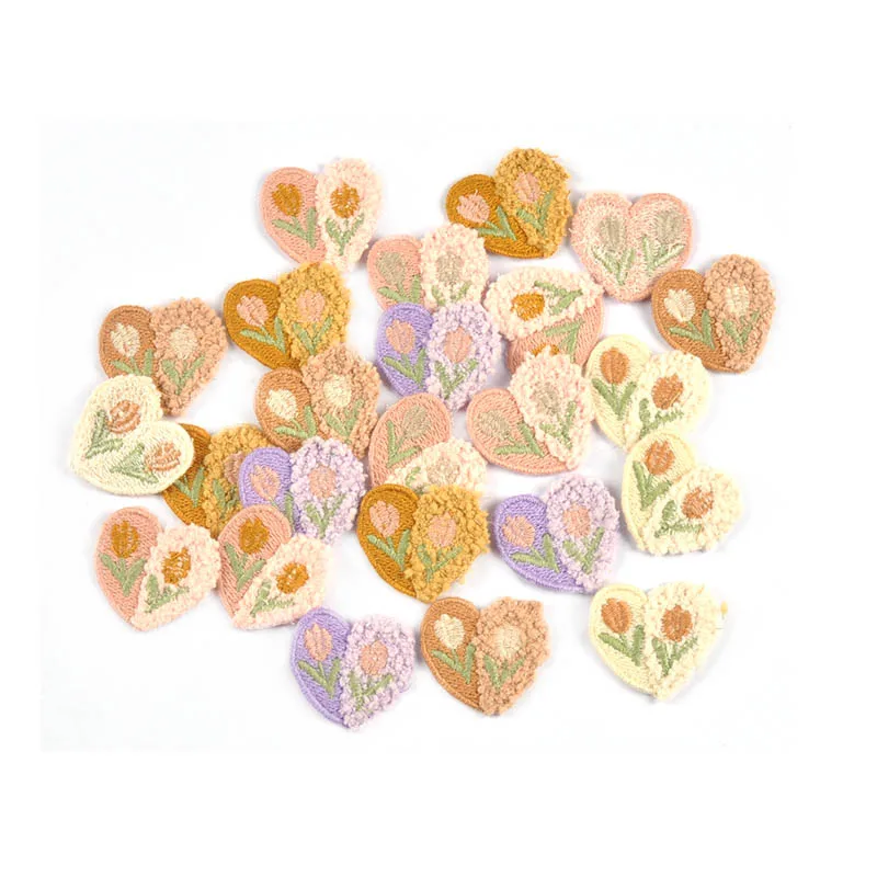 10pcs 34x30mm Heart Shape 2-color Patchwork Tulip Pattern Patches Embroidery Sewing Clothing Accessories Kids Headdress Decor