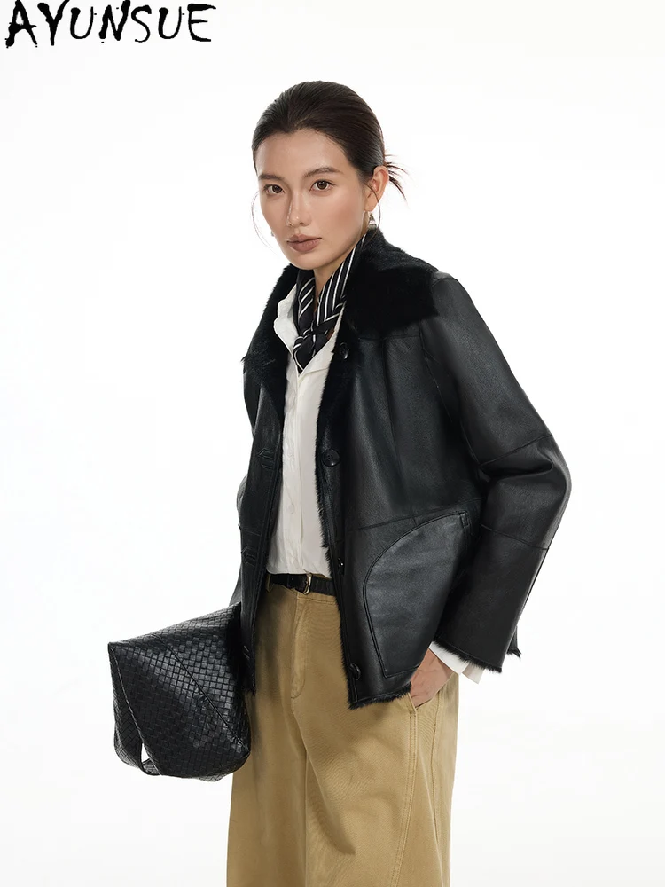 معاطف فراء من جلد الغنم الطبيعي من AYUNSUE سترة من الجلد الطبيعي من صوف الضأن للنساء 2025 ملابس شتوية دافئة للسيدات موضة شوبانا Жеenca #1