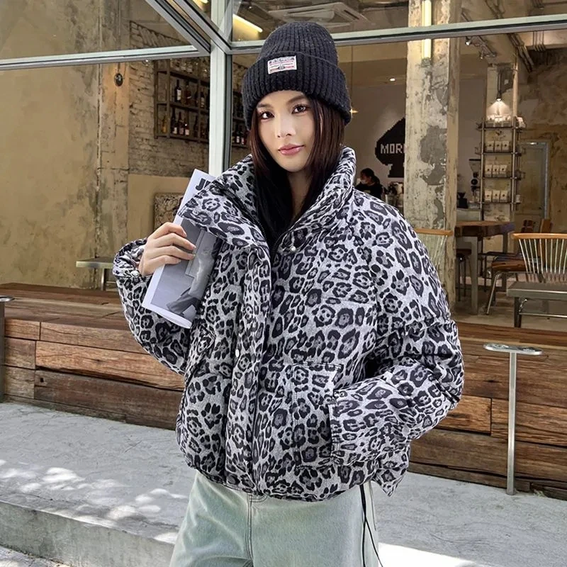 

Women's Leopard Print Stand Collar Padded Jacket For Women 2025 Winter Loose Hooded New Style Korean Fashion Coat