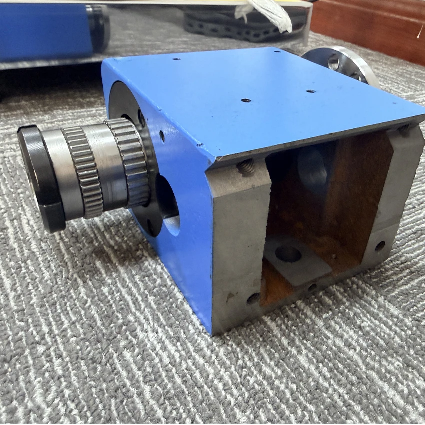 Spindle Box Assembly For 550W CJ 0618 Through hole 33mm Lathe headstock assembly accessories