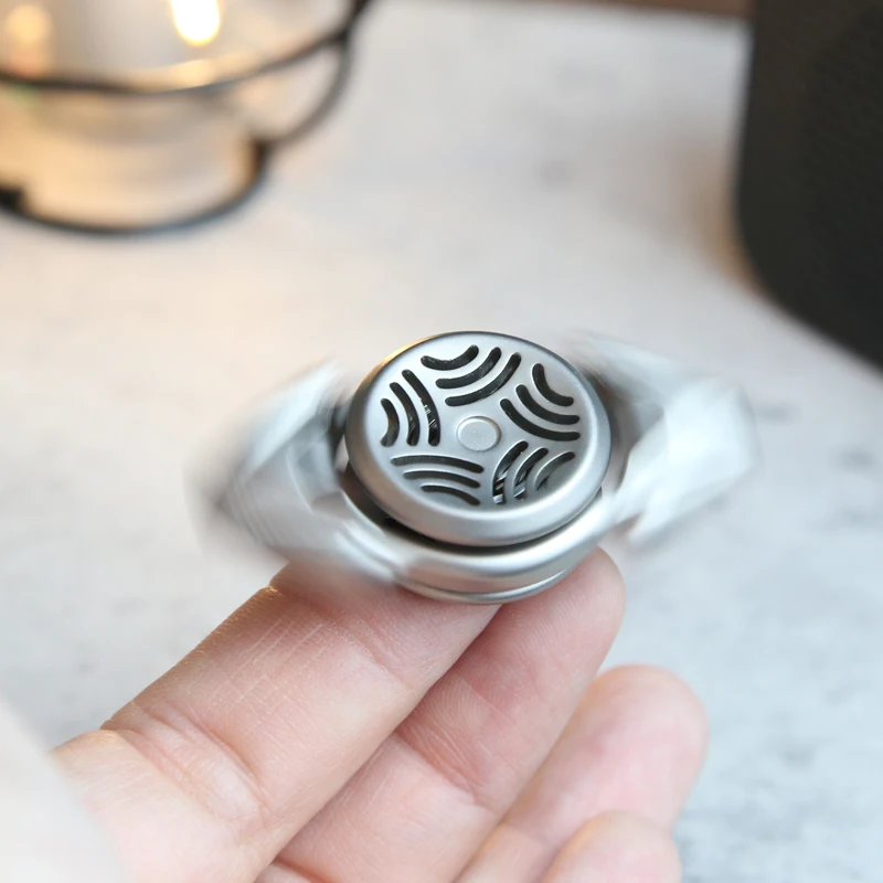 EDC Trident Fidget Spinne voor Volwassen Angst Relief Gyroscoop Spinner Metalen Stress Fidgets Volwassenen Speelgoed Bureau Voor Volwassen Gift
