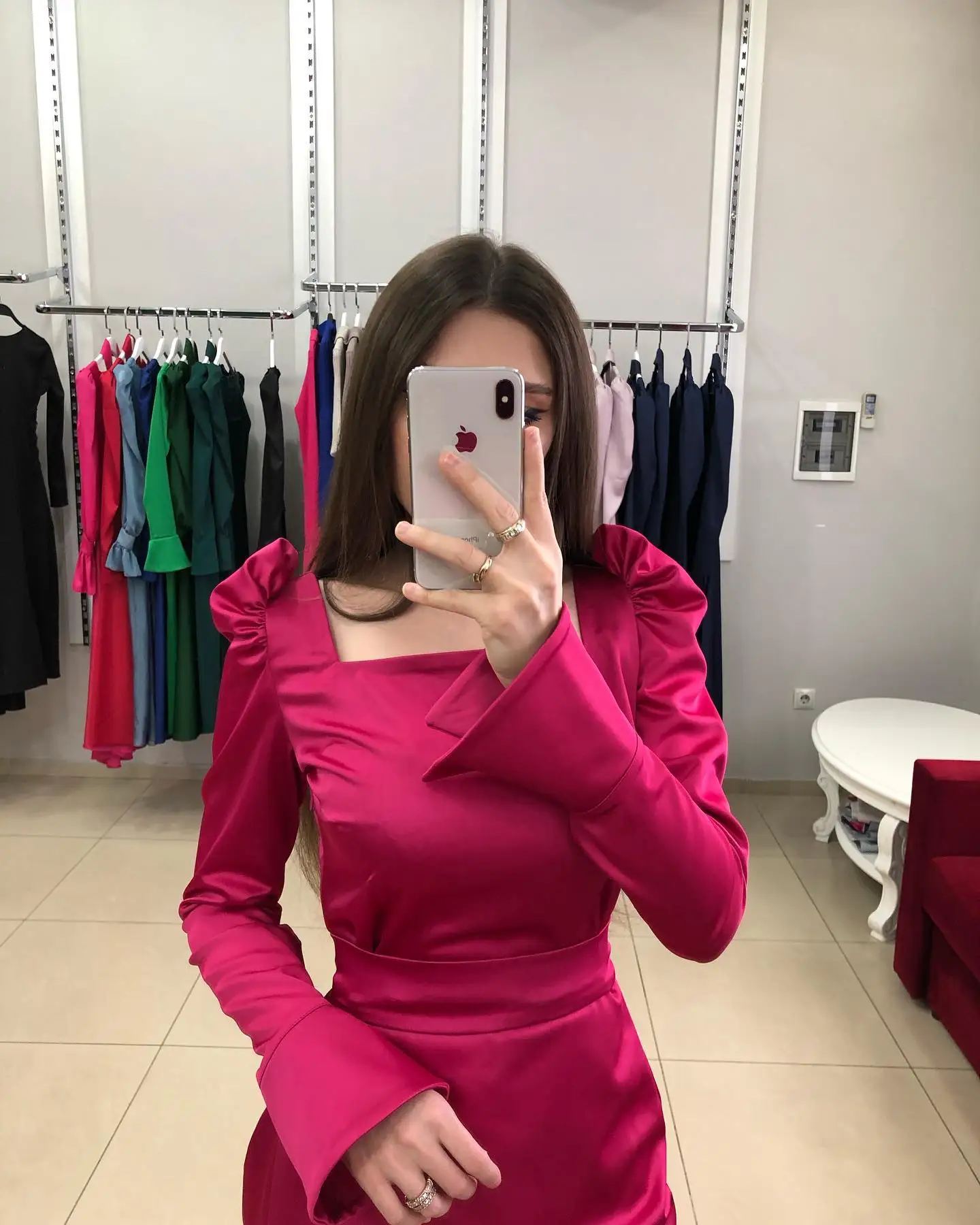 Abiti da sera dritti in jersey di moda personalizzati Colletto quadrato Maniche lunghe Abiti da occasione su misura Abiti da festa scintillanti