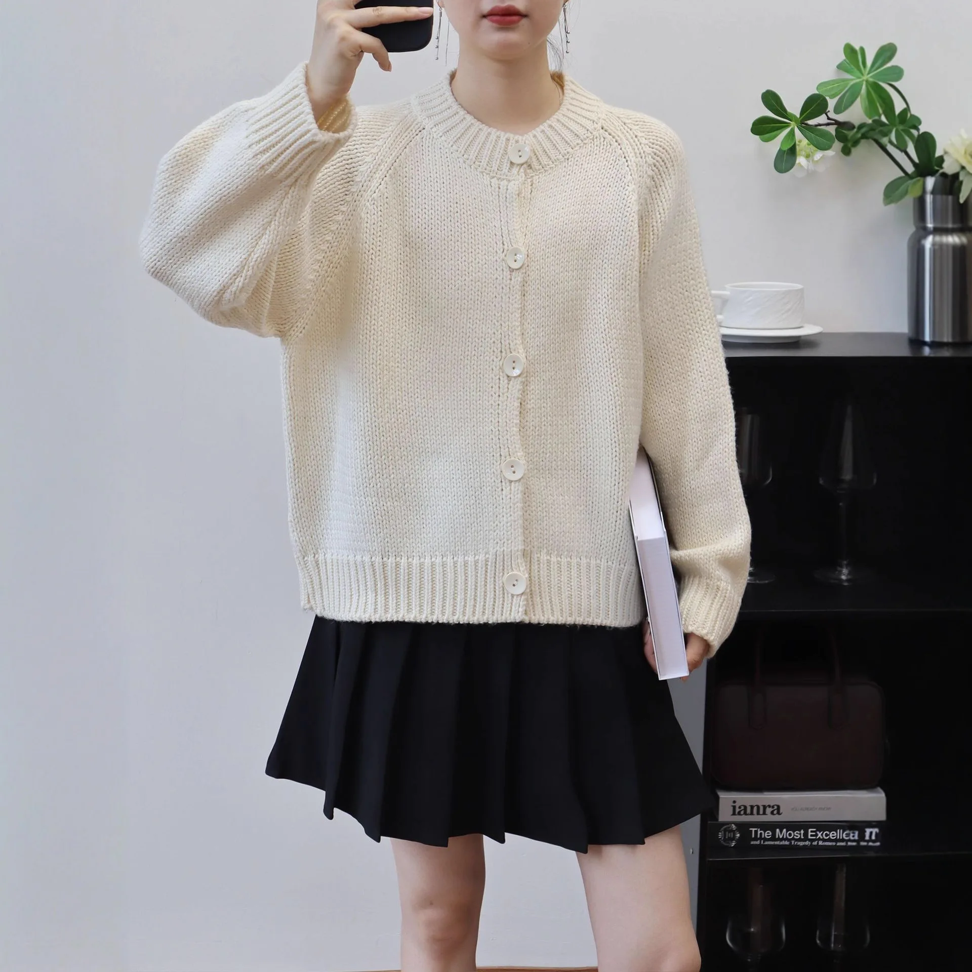 

Japanese Style Vintage New Fashion Women's Loose Long Sleeve O-neck Solid Color Knitted Sweater Coat Female Clothes Cardigan Top