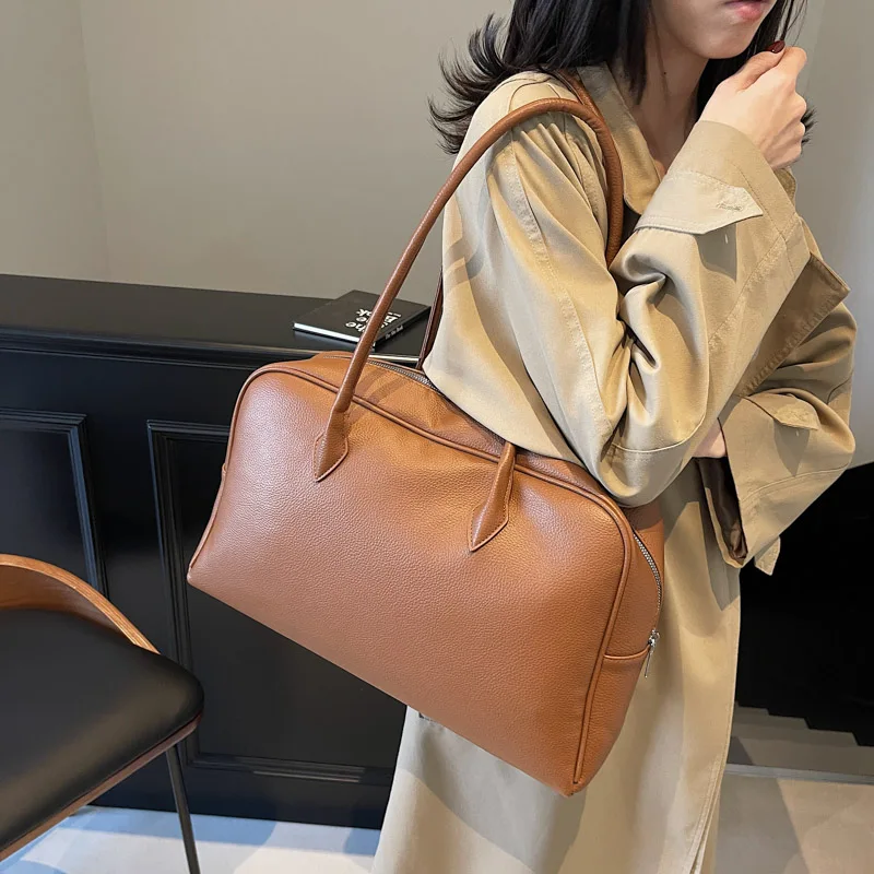 左側大容量 Pu レザーショルダーバッグ女性のための 2025 高級デザイナートートバッグ女性ブランドレトロシンプルなハンドバッグ