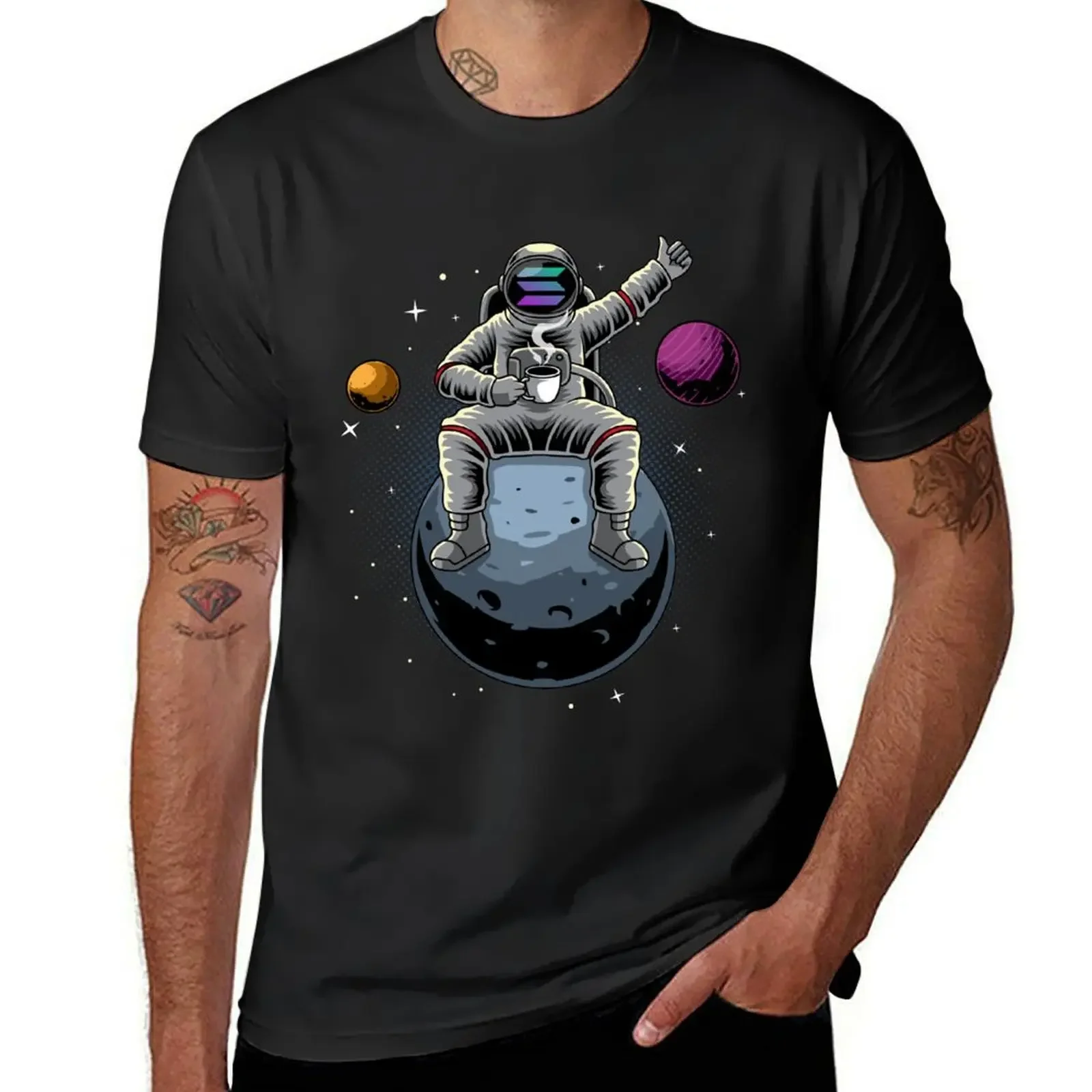 Astronaut Coffee Solana SOL Coin To The Moon Crypto Token Blockchain Cryptocurrency Wallet T-shirt