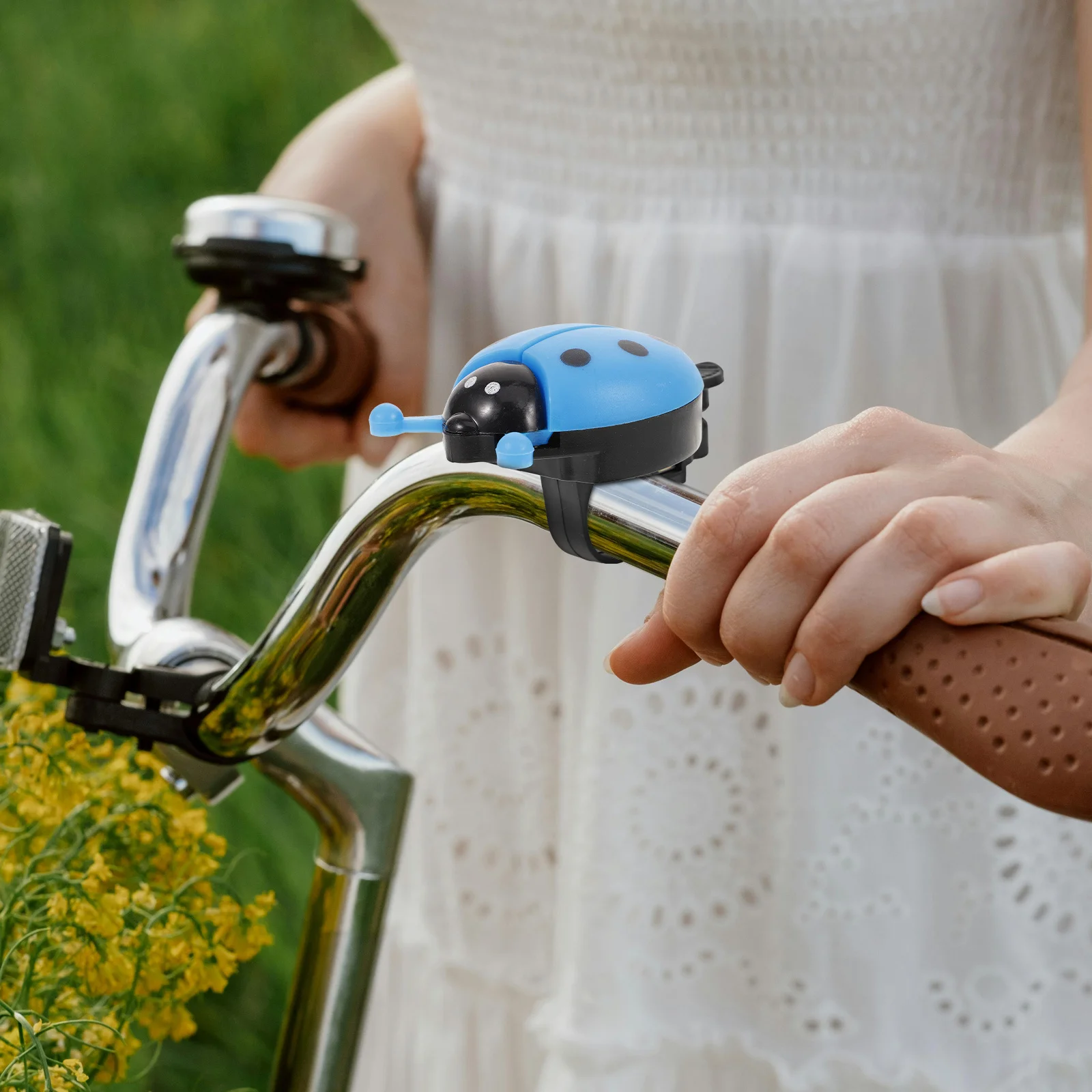 

4Pcs Loud Ladybug Kids Bike Bell Clear Ring Bell Bicycle Handlebar Accessories for Girls Bike Accessories for Girls