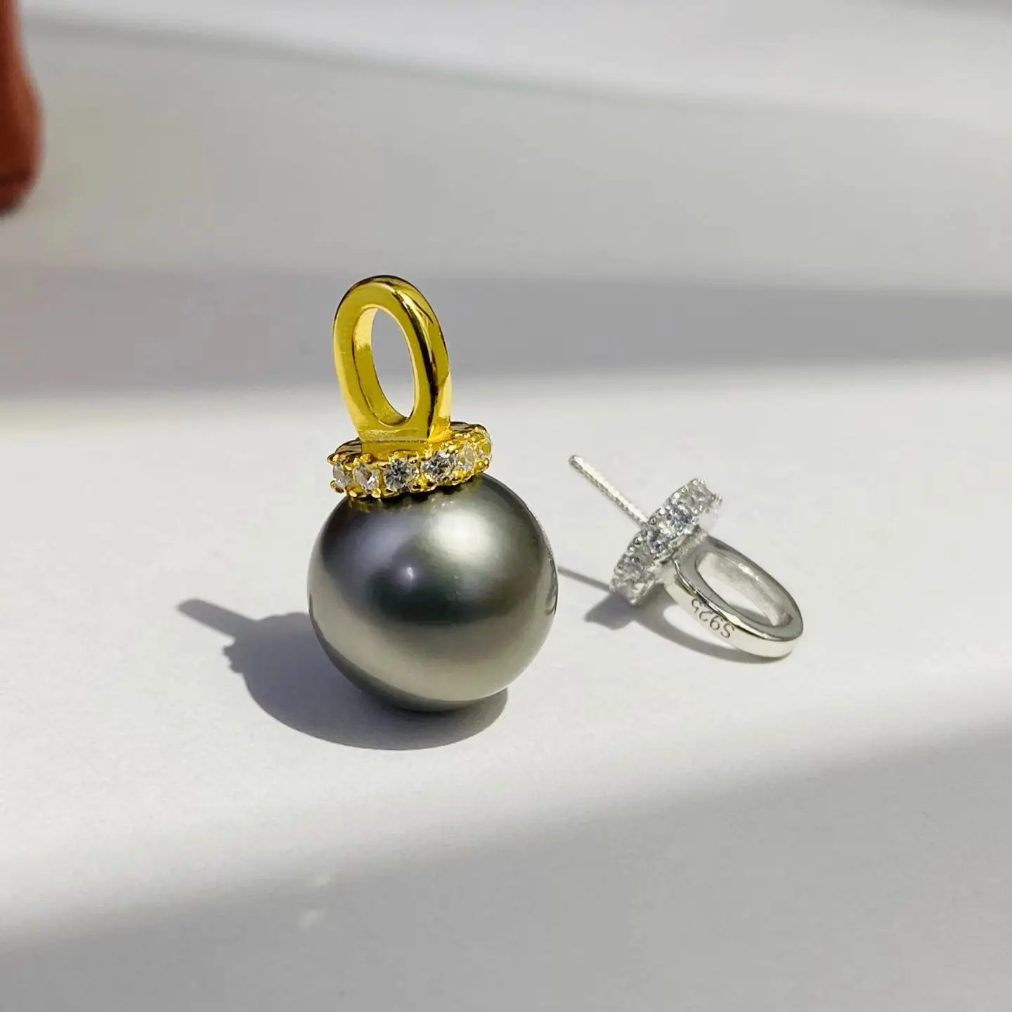 

Wholesale S925 Sterling Silver Pendant Mount Base Mountings Findings Parts Fittings Accessories for 11-12mm Pearls 5pcs/lot