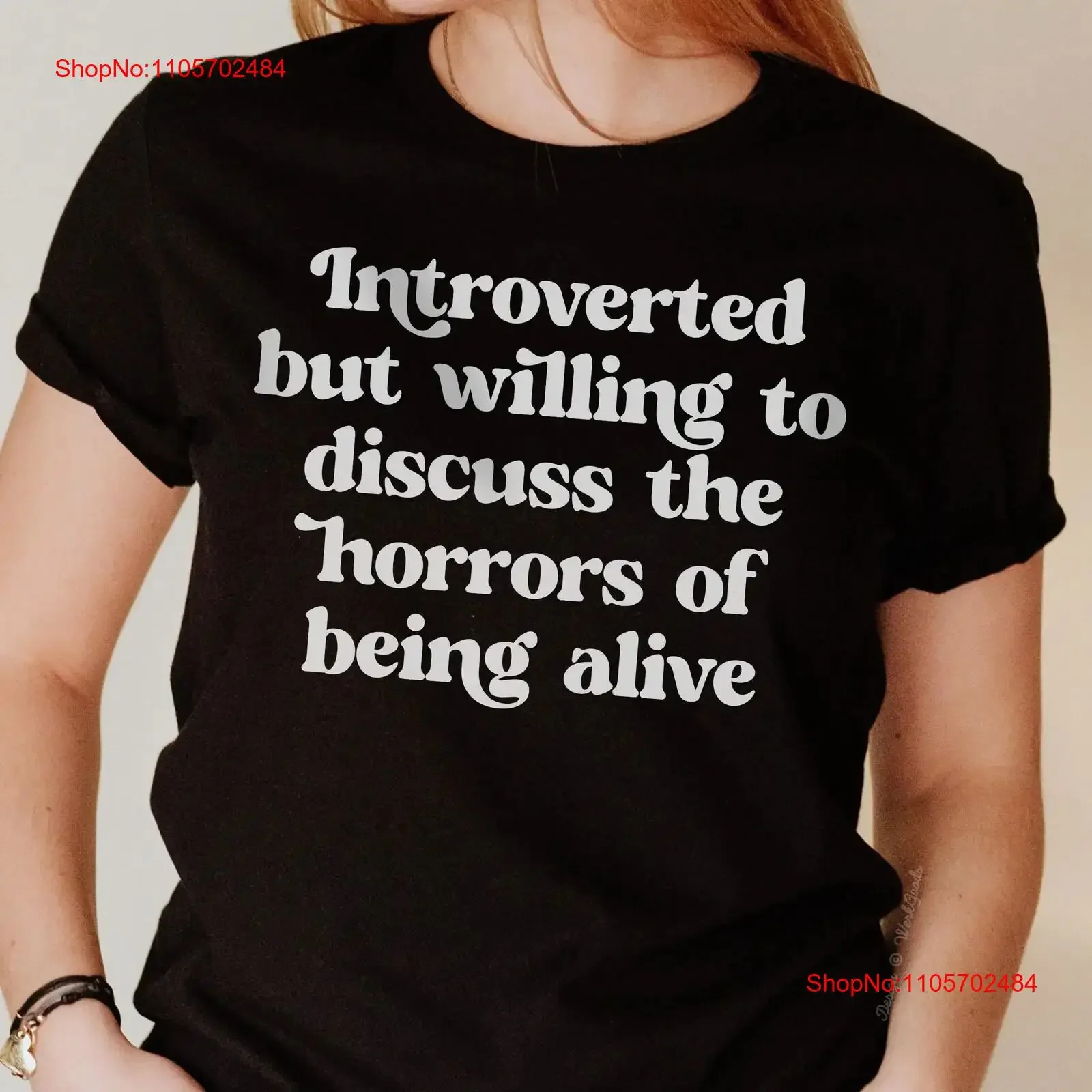T-shirt Introverti, introverti mais prêt à discuter des horreurs de l'être vivant, antisocial, gothique, ironique, humoriste, pessimiste, humoristique, vintage
