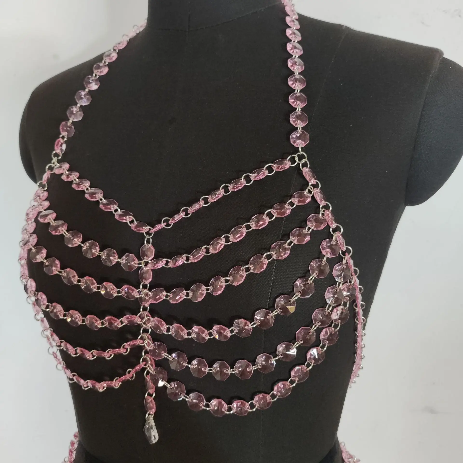 ชุดเซ็กซี่สองชิ้นแบบหลายชั้นประดับลูกปัดแฟชั่น พร้อมสายคาดเอว ดีไซน์ข้ามพรมแดน เสื้อกล้ามเซ็กซี่