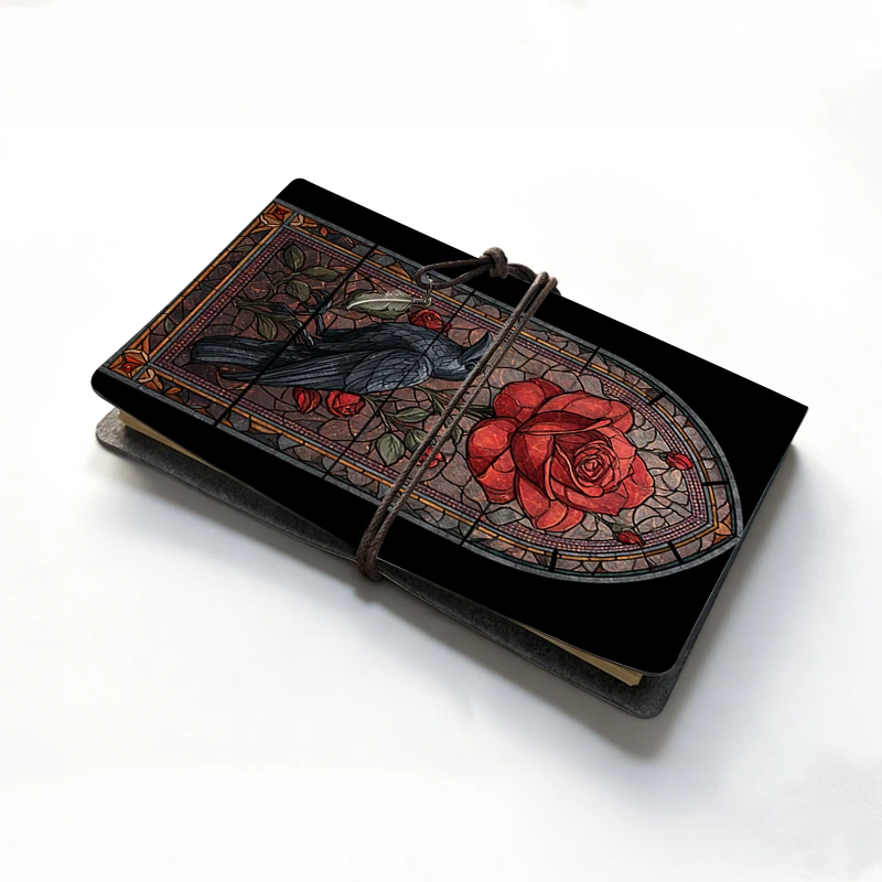 Buntglas-Rabe-Rose A6 Leder-Notizbuch - Gotischer Hexenstil, Reisetagebuch, Perfektes Geschenk für Okkult- und Literaturliebhaber – Detail 5
