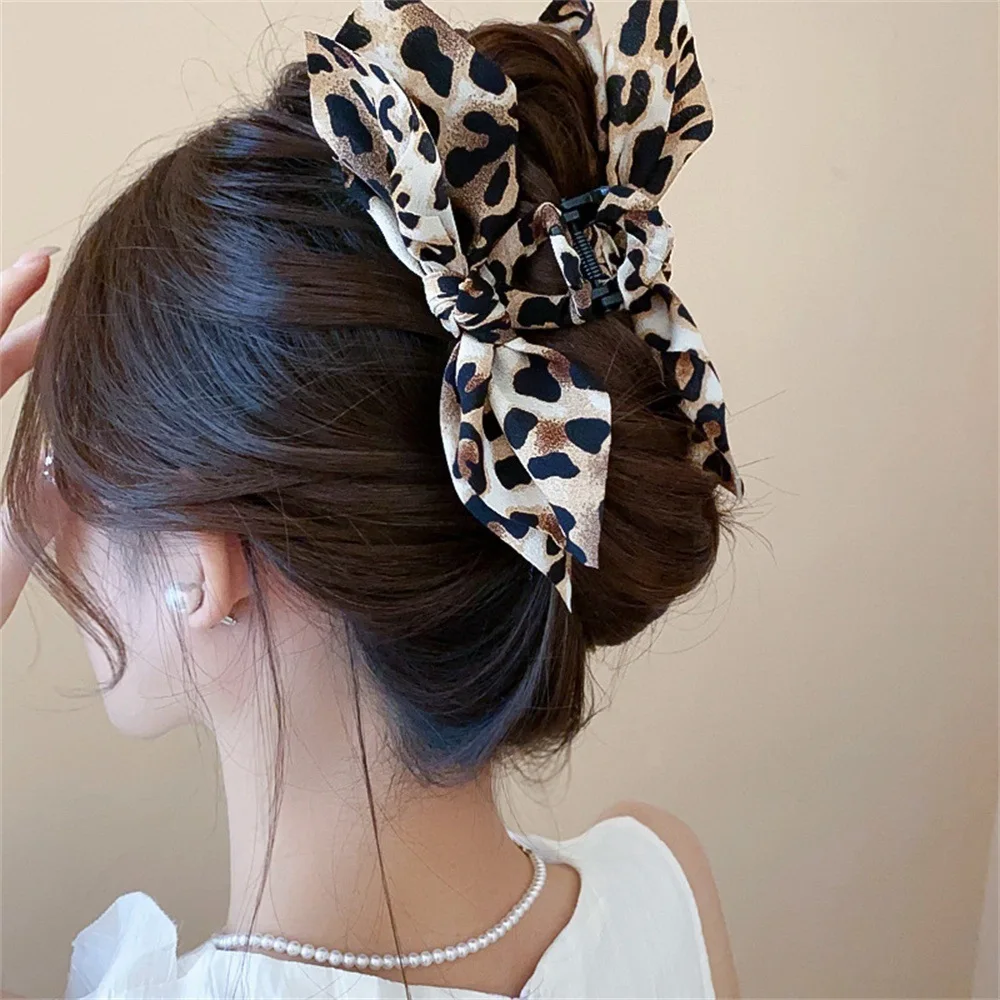 Retro Haarspange in Kaffeefarbe mit Cashew-Blumenmuster für Damen, trendige große Schleifen-Haarspange, Haarklammer für den Hinterkopf, Shark-Clip, Haar-Accessoires – Detail 23