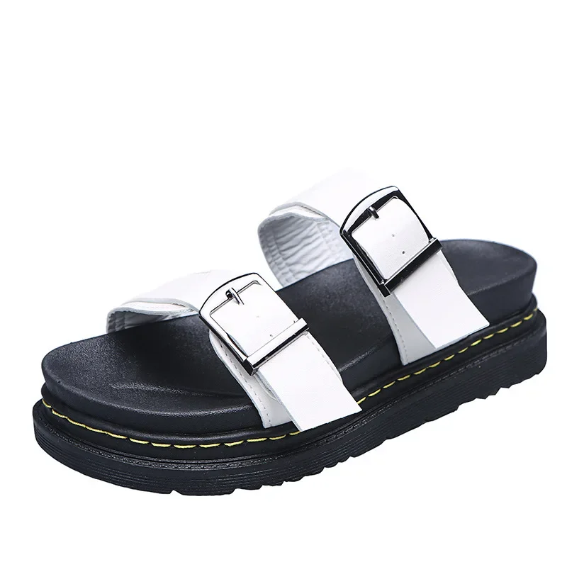 Sandalias de piel sintética con hebilla de Metal para mujer, zapatos de tacón medio para playa, talla grande 43, de lujo