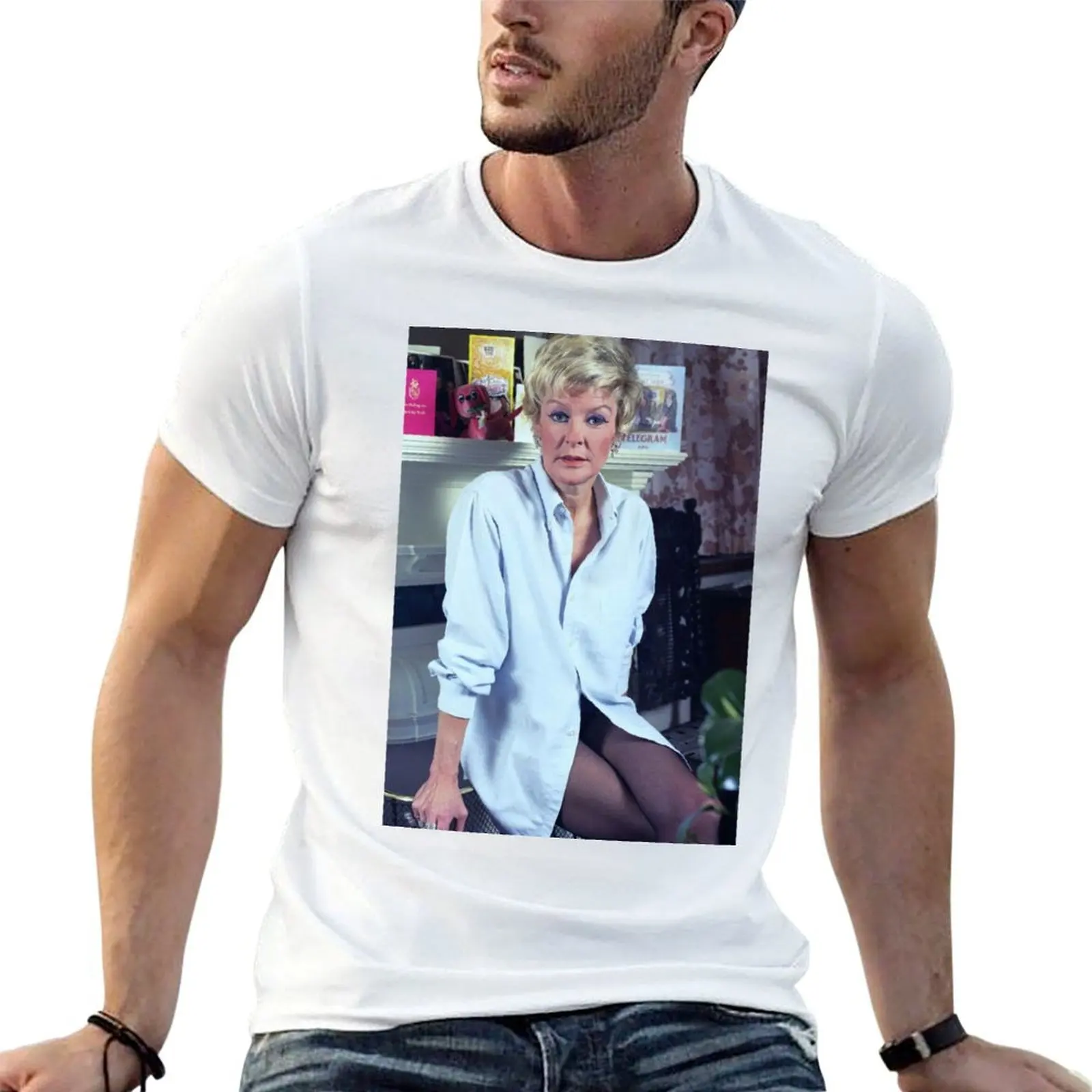 

ELAINE STRITCH T-Shirt t shirts for man graphic tees man tshirt man t shirt cotton T-Shirt