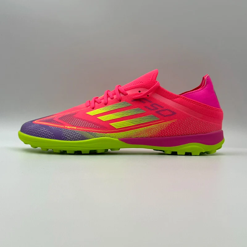 

Soccer Shoes Society Cleats Men Fast Football Shoes TF/FG Professional Football Field Boots Indoor Comfortable Sneaker Unisex
