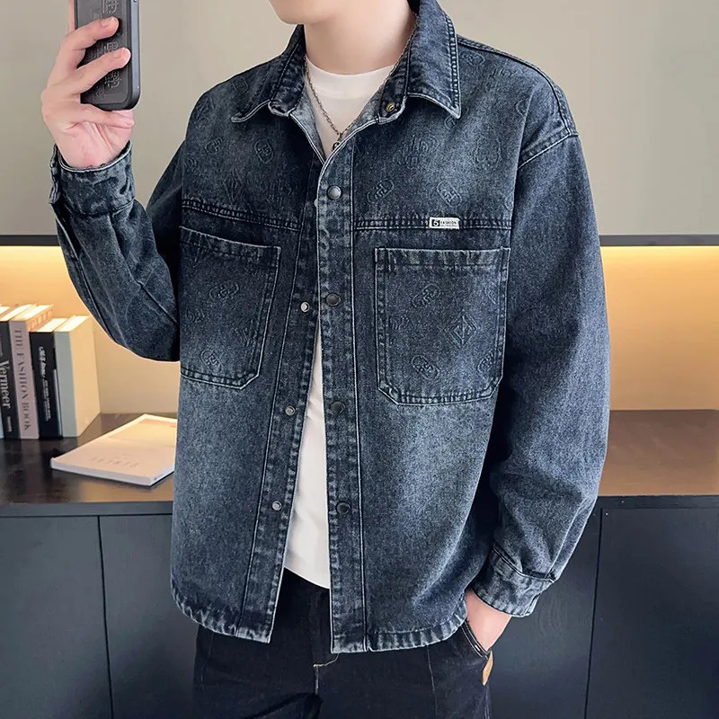 

Мужская джинсовая куртка свободного кроя в повседневном стиле, модная молодежная осенняя верхняя одежда с воротником-стойкой и длинными рукавами на пуговицах