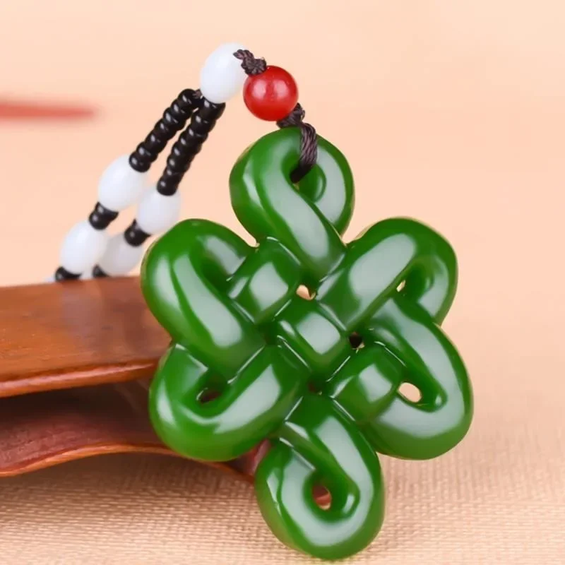 Chiński zielony jadeitowy węzeł Hollow-out wisiorek naszyjnik z amuletem biżuteria modne dodatki ręcznie rzeźbione kobieta prezenty przynoszące szczęście Amulet