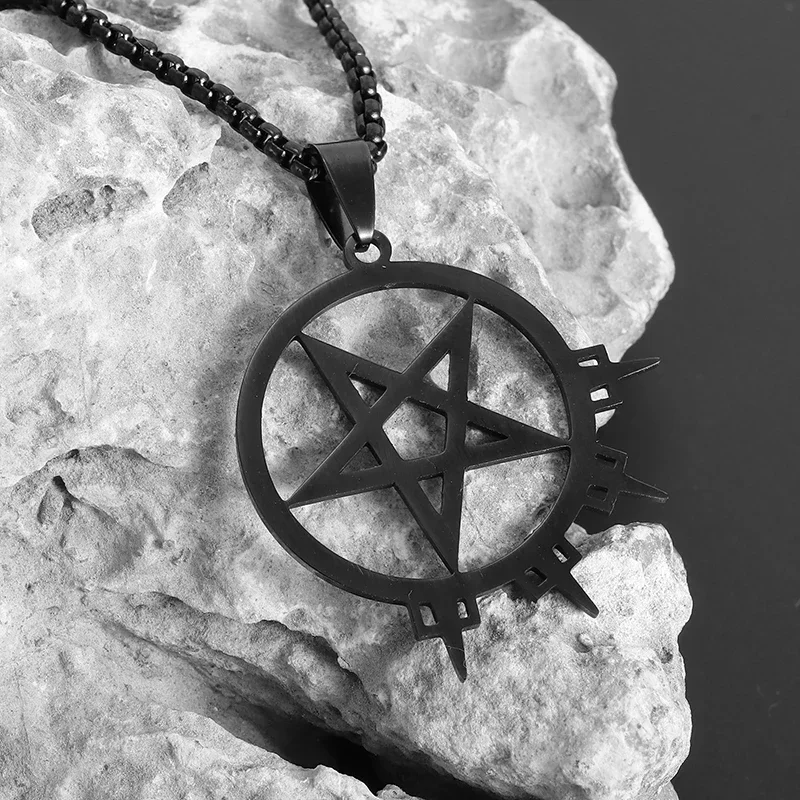 Stainless Steel Witchcraft Pentagram Necklace for Men and Women Fashion Charm Religious Amulet Lucky Gift